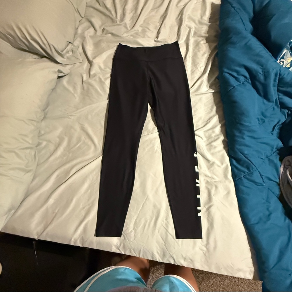Women’s Nike leggings bundle